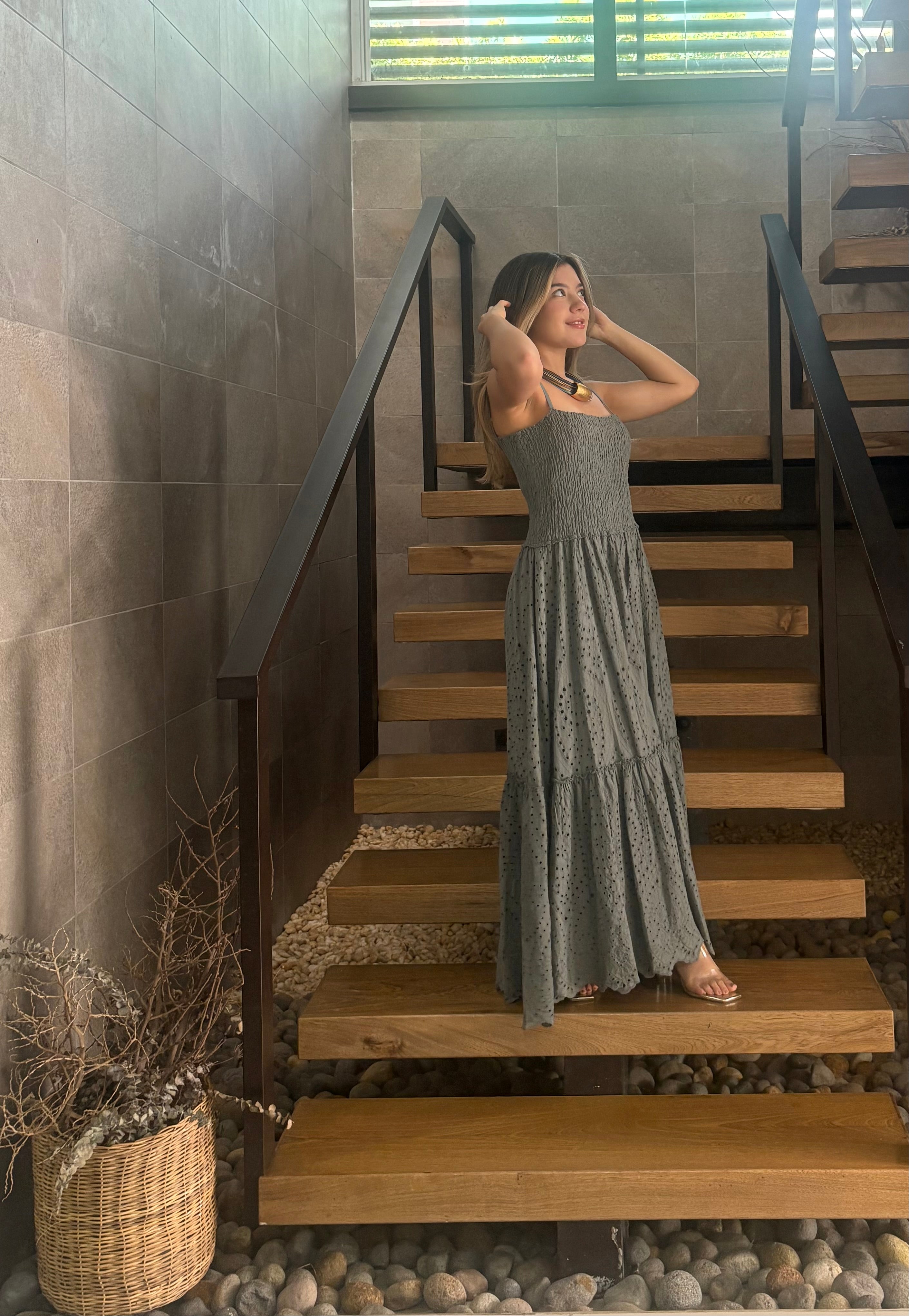 Vestido en Lino Color Olivo