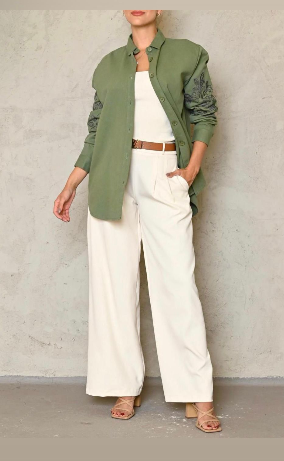 Chaqueta en Dril Bordada Mangas y Espalda